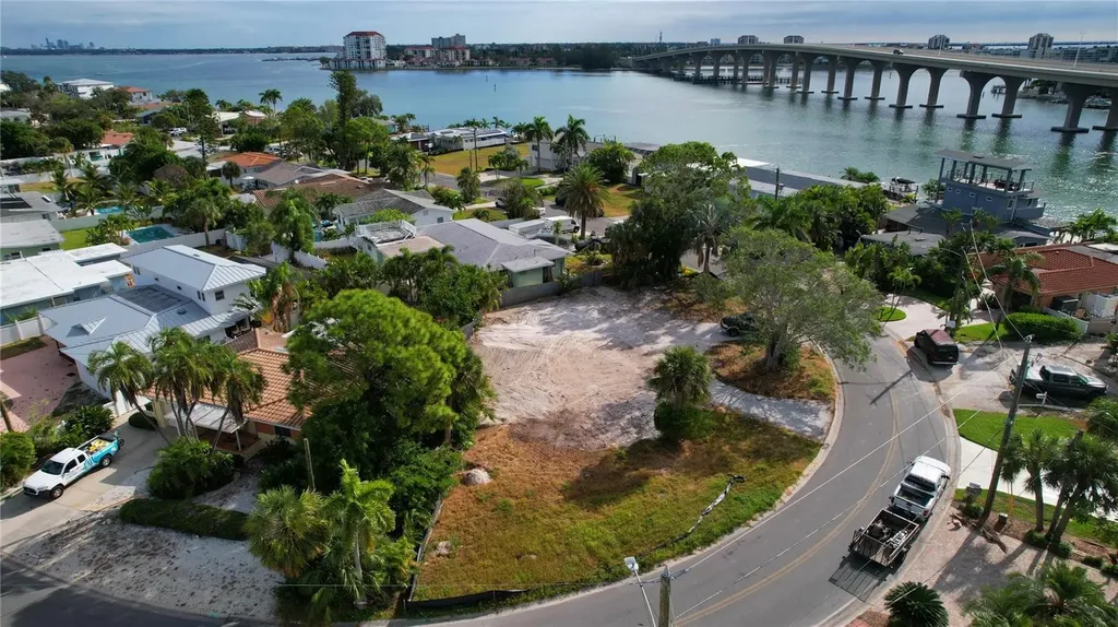 3615 Belle Vista Drive E St Pete Beach FL 33706