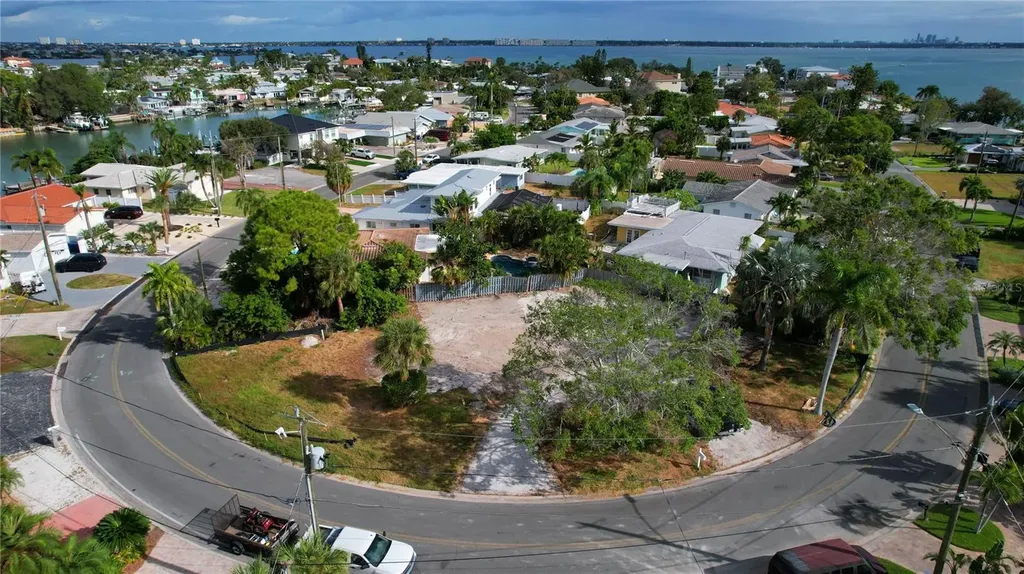 3615 Belle Vista Drive E St Pete Beach FL 33706