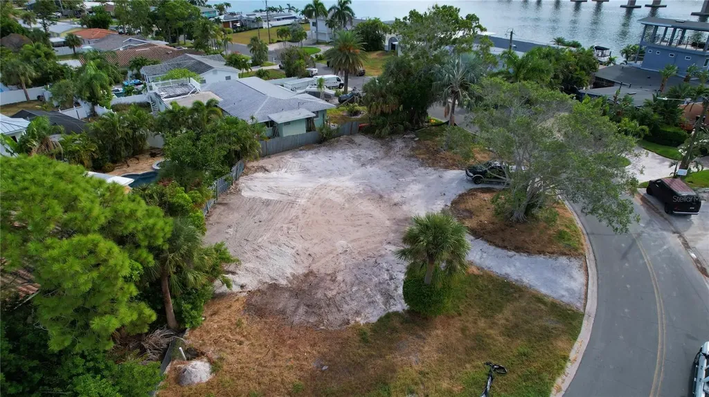 3615 Belle Vista Drive E St Pete Beach FL 33706