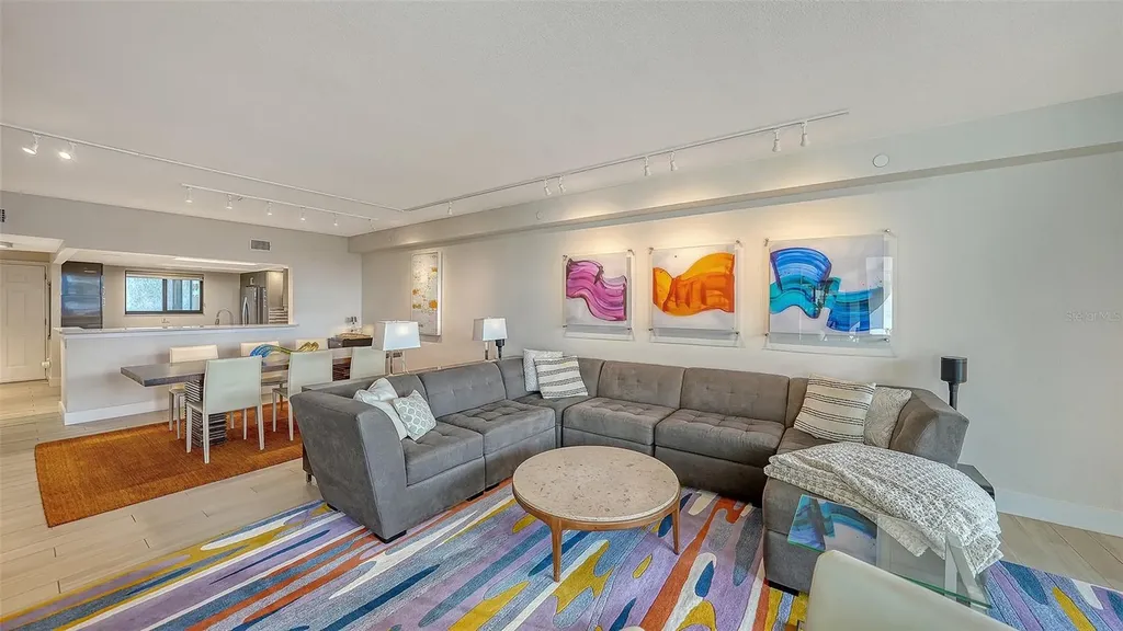 1465 Gulf Of Mexico Drive Longboat Key FL 34228