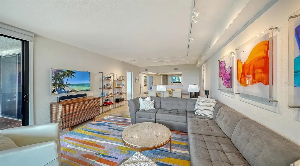 1465 Gulf Of Mexico Drive Longboat Key FL 34228