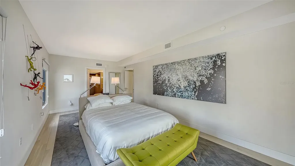 1465 Gulf Of Mexico Drive Longboat Key FL 34228