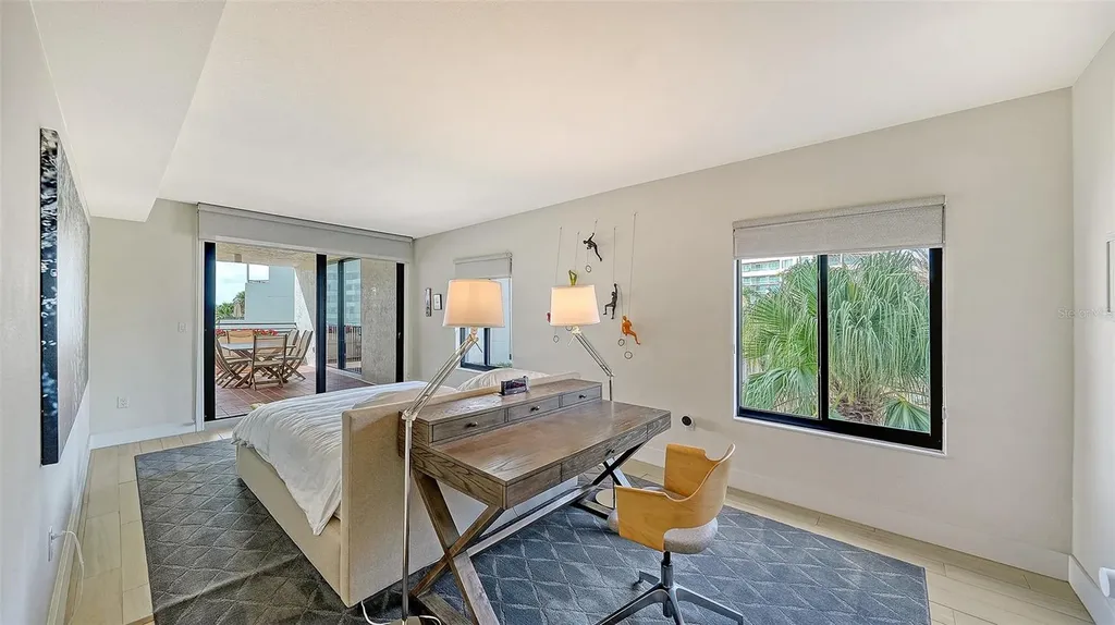 1465 Gulf Of Mexico Drive Longboat Key FL 34228