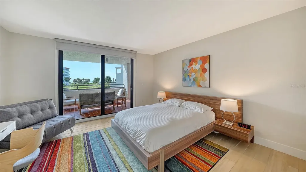 1465 Gulf Of Mexico Drive Longboat Key FL 34228