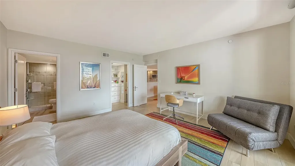 1465 Gulf Of Mexico Drive Longboat Key FL 34228