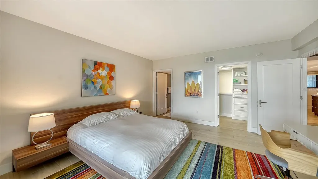 1465 Gulf Of Mexico Drive Longboat Key FL 34228