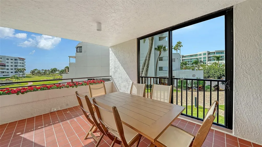 1465 Gulf Of Mexico Drive Longboat Key FL 34228
