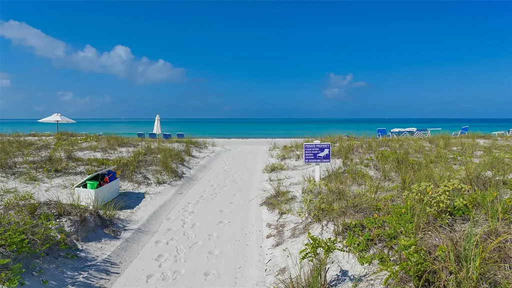 1465 Gulf Of Mexico Drive Longboat Key FL 34228