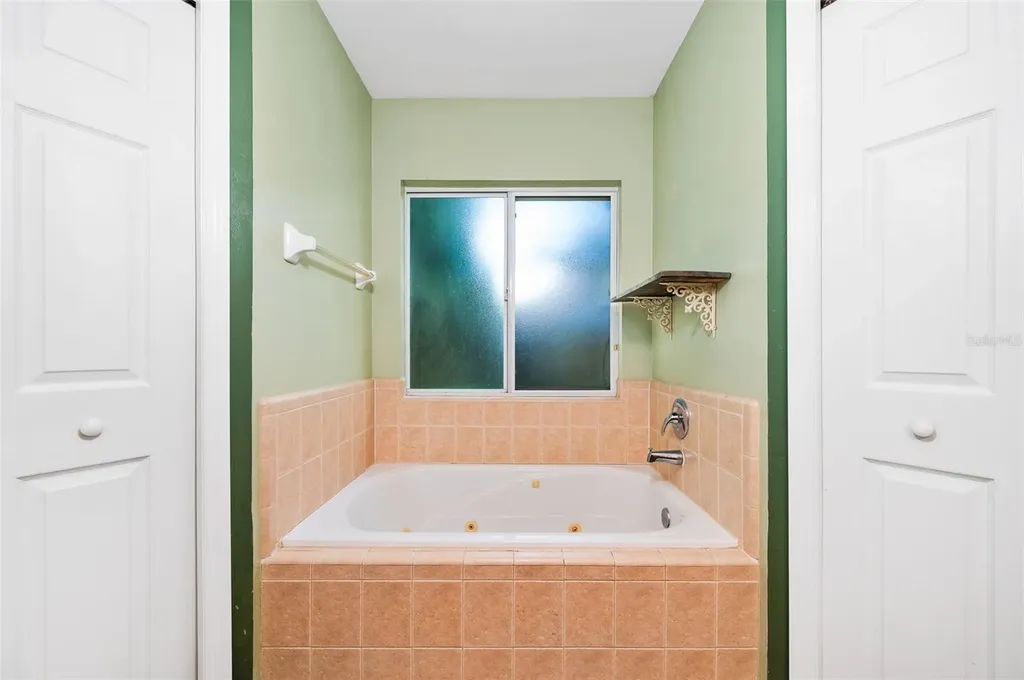 7462 SW 84th Drive Gainesville FL 32608