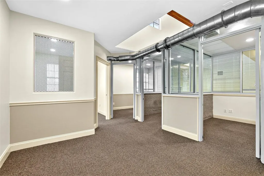 525 8th Street W Bradenton FL 34205