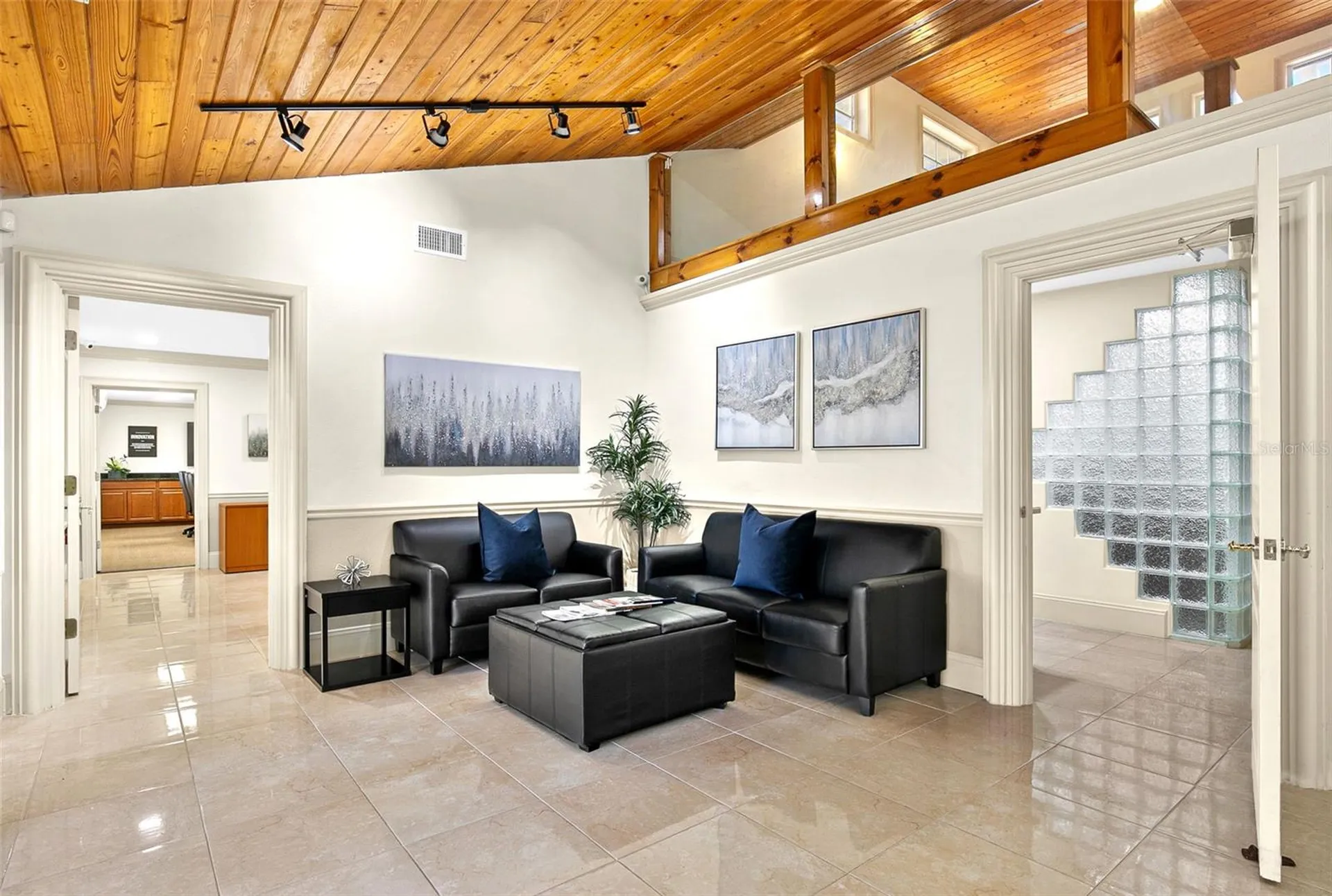 525 8th Street W Bradenton FL 34205