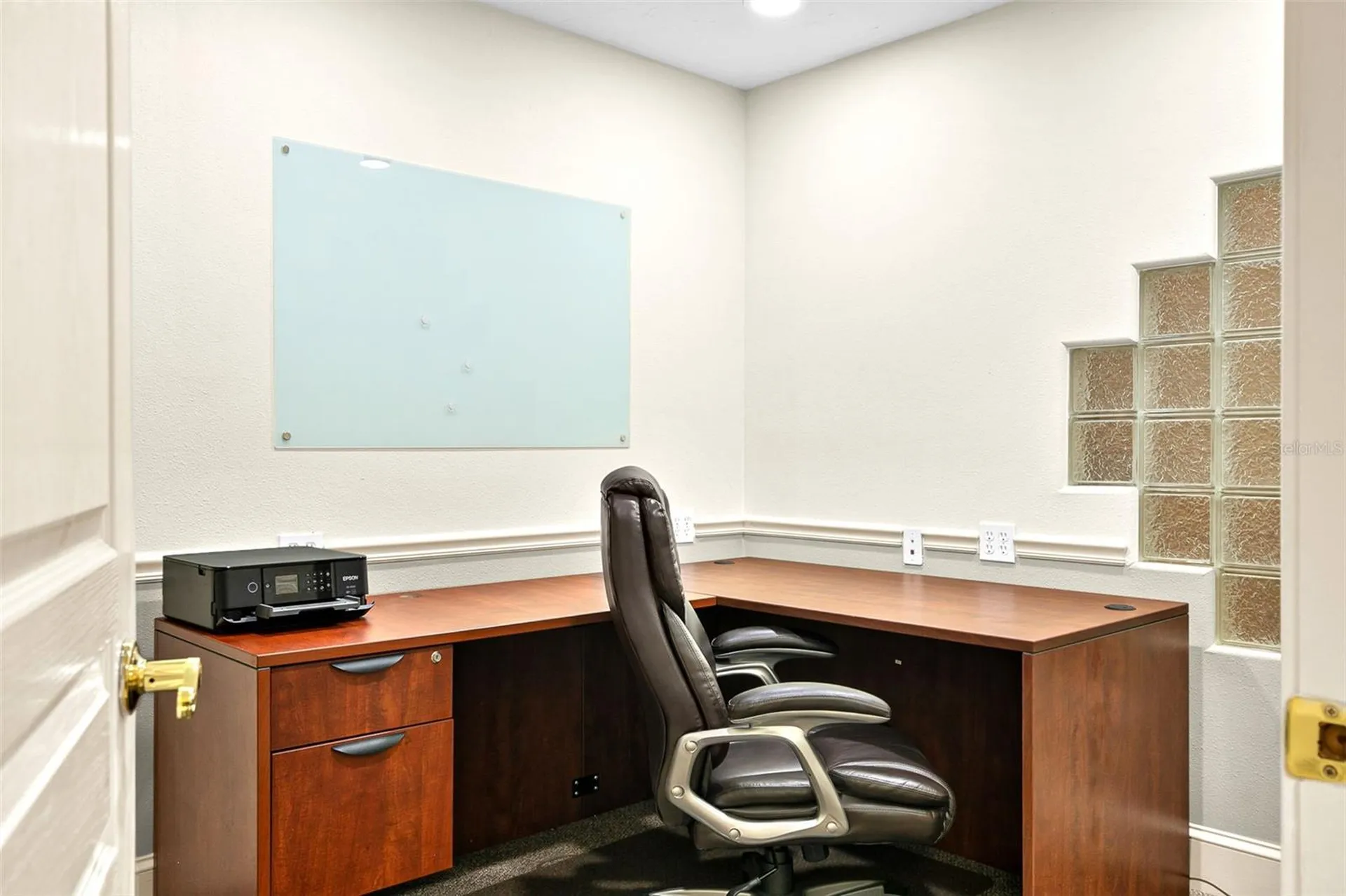 525 8th Street W Bradenton FL 34205