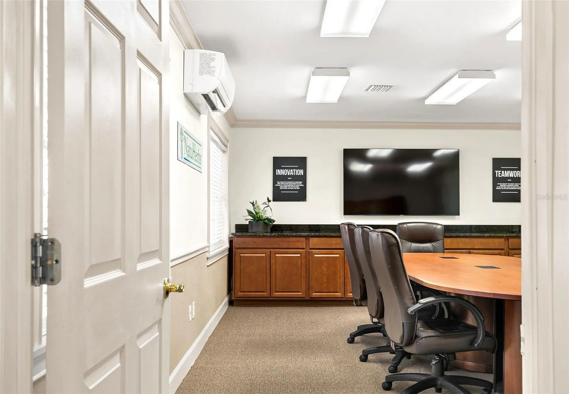 525 8th Street W Bradenton FL 34205