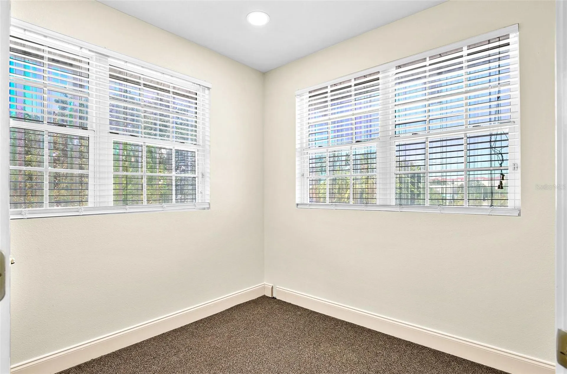 525 8th Street W Bradenton FL 34205