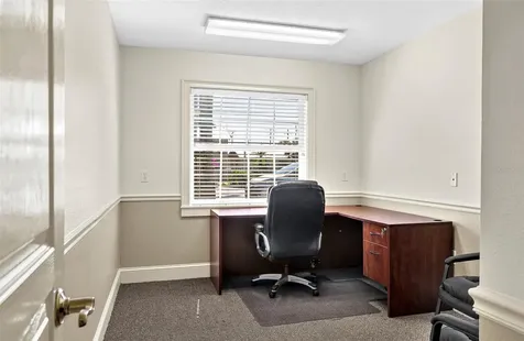525 8th Street W Bradenton FL 34205