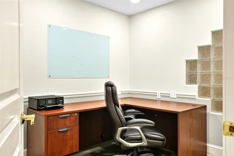 525 8th Street W Bradenton FL 34205