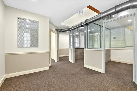 525 8th Street W Bradenton FL 34205