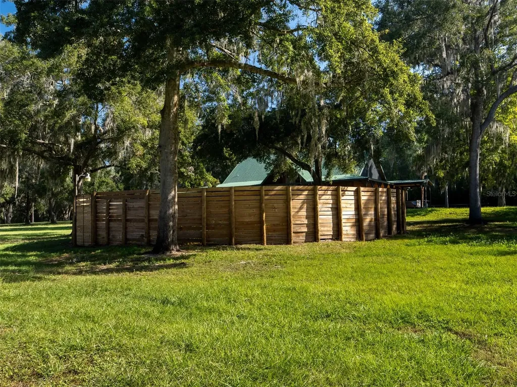 12100 NW 110th Avenue Reddick FL 32686