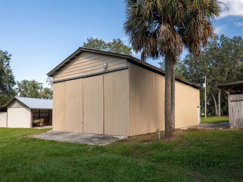 12100 NW 110th Avenue Reddick FL 32686