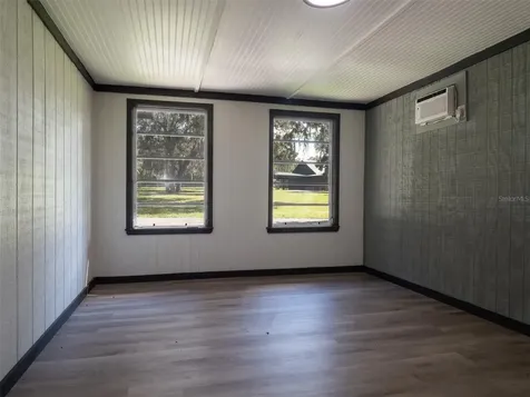 12100 NW 110th Avenue Reddick FL 32686