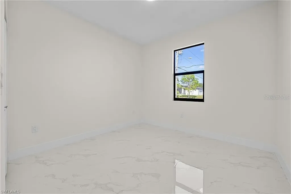 618 Raintree Street E Lehigh Acres FL 33974