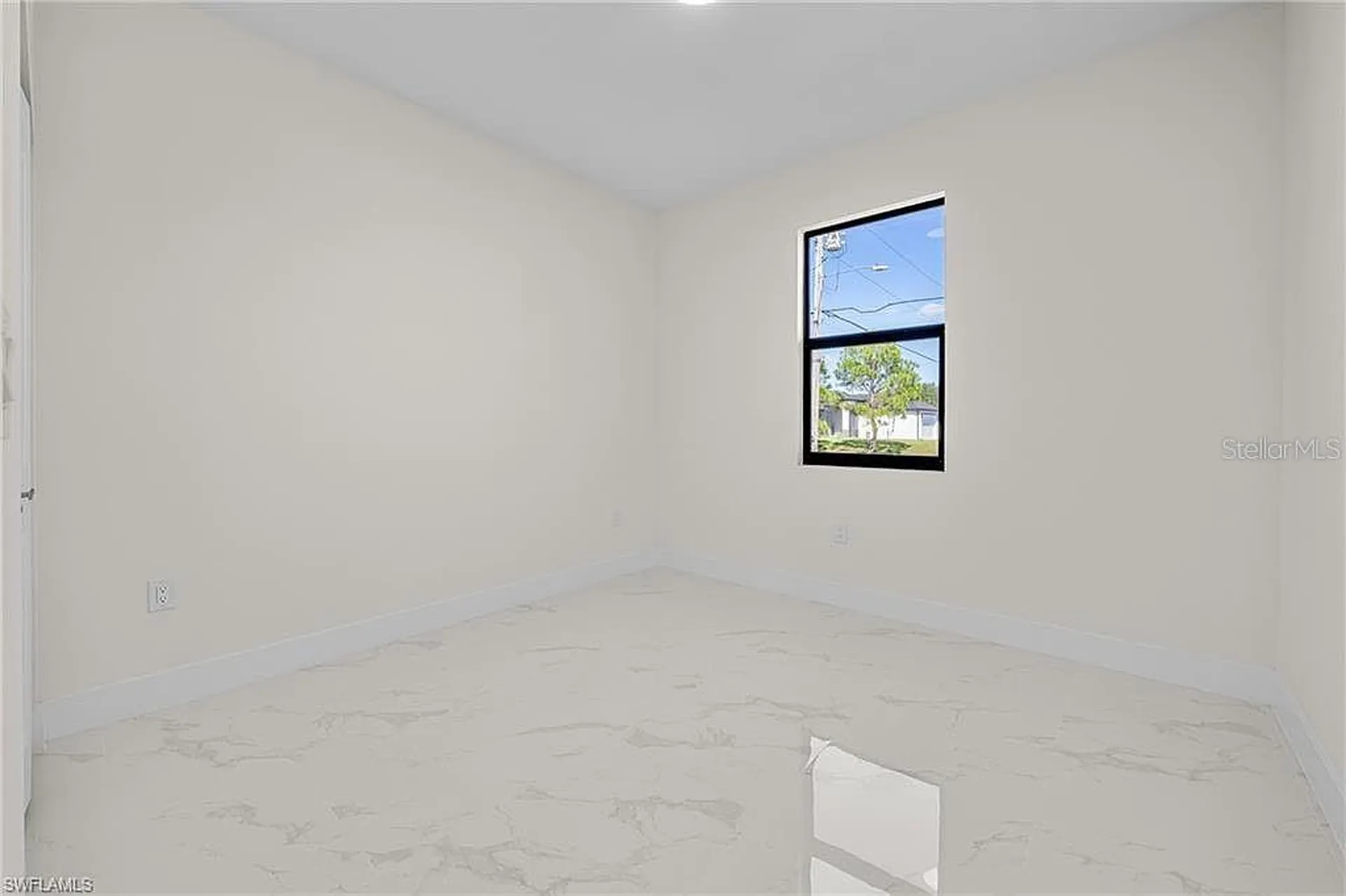 618 Raintree Street E Lehigh Acres FL 33974