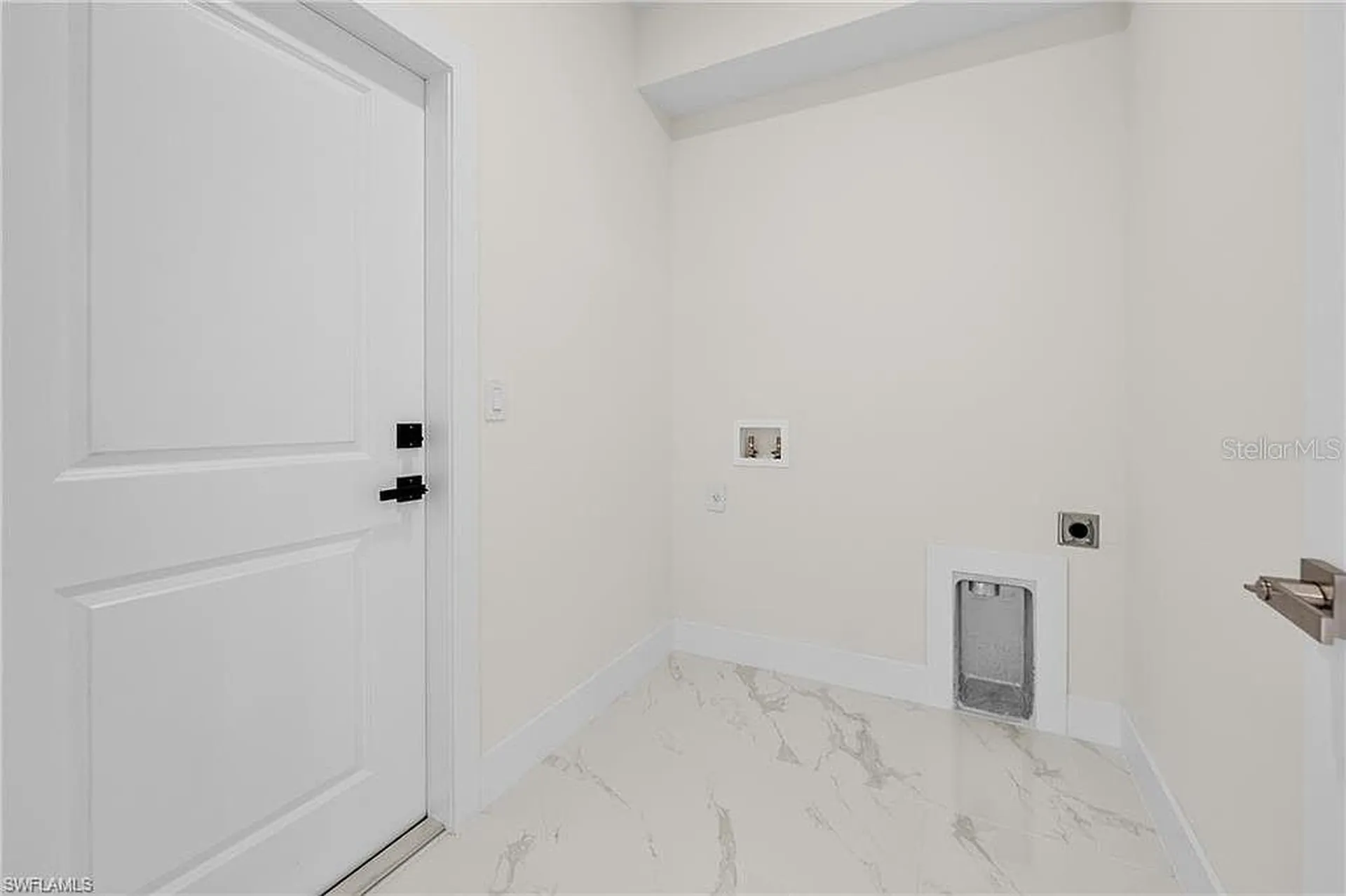 618 Raintree Street E Lehigh Acres FL 33974