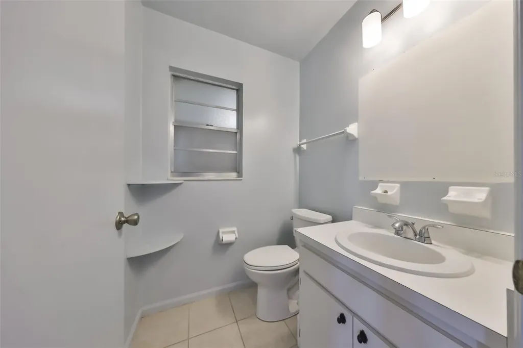 1902 Dandridge Street Sun City Center FL 33573