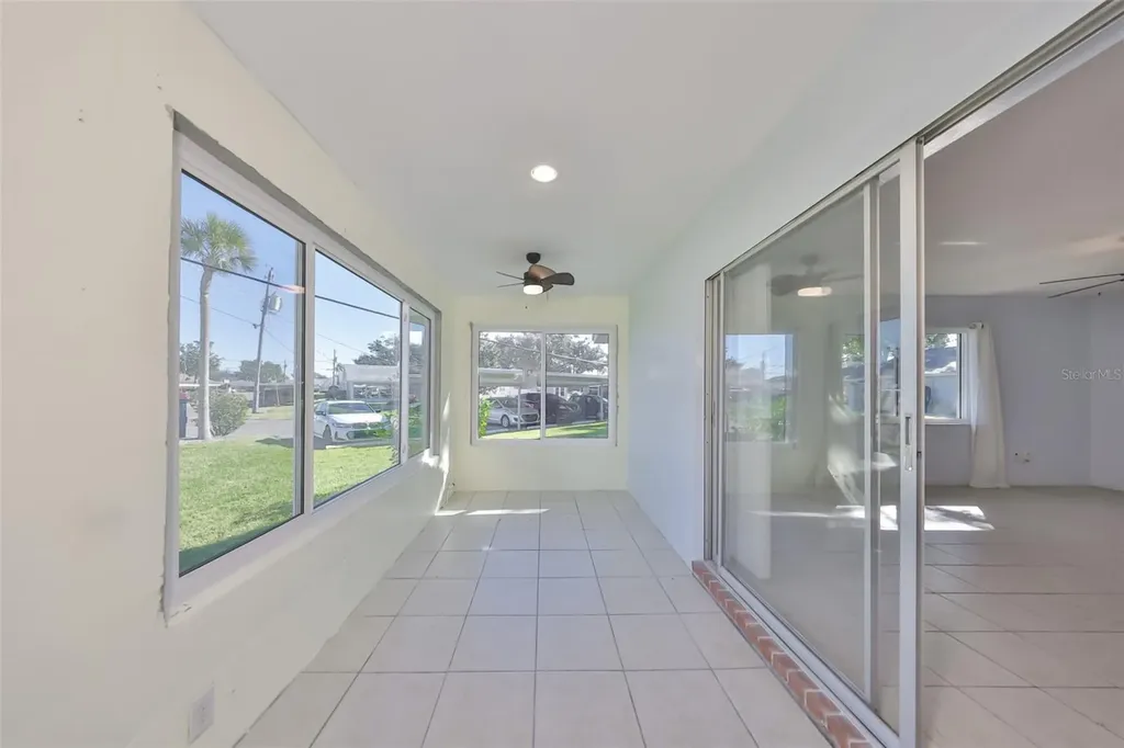 1902 Dandridge Street Sun City Center FL 33573