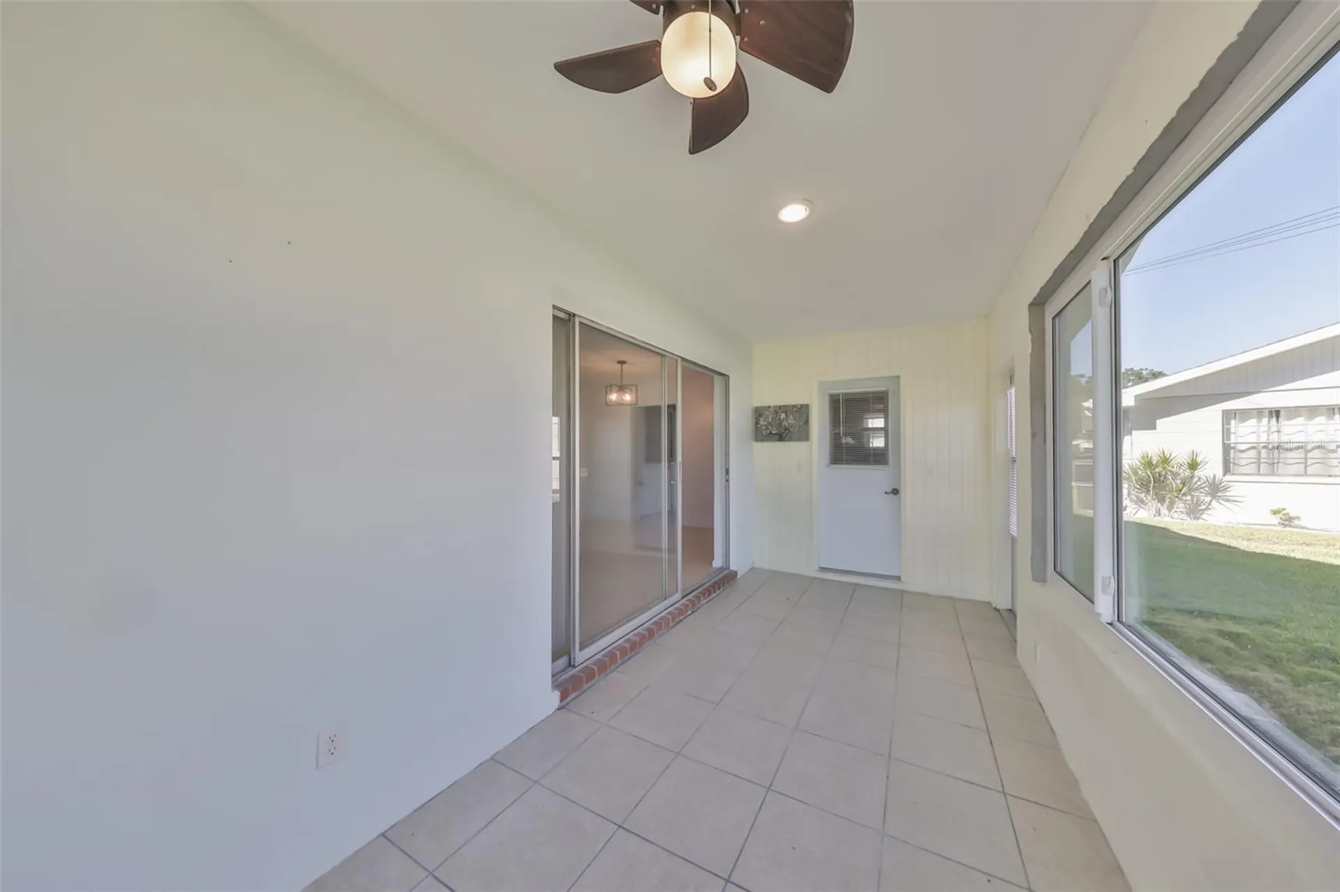 1902 Dandridge Street Sun City Center FL 33573