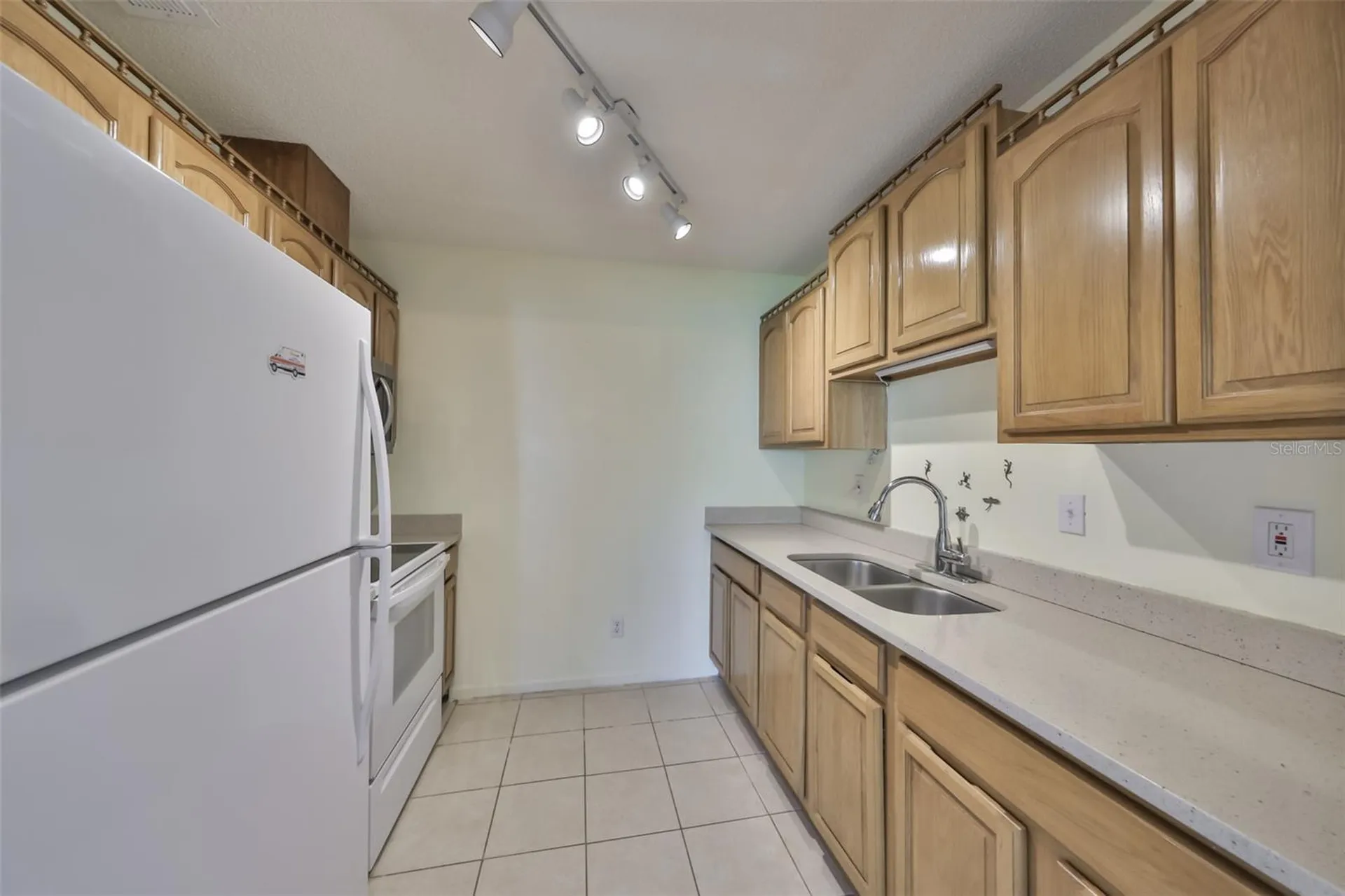 1902 Dandridge Street Sun City Center FL 33573