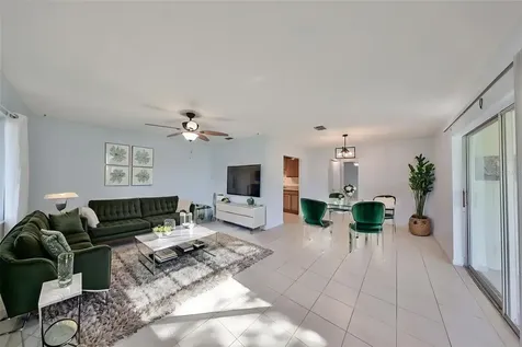 1902 Dandridge Street Sun City Center FL 33573