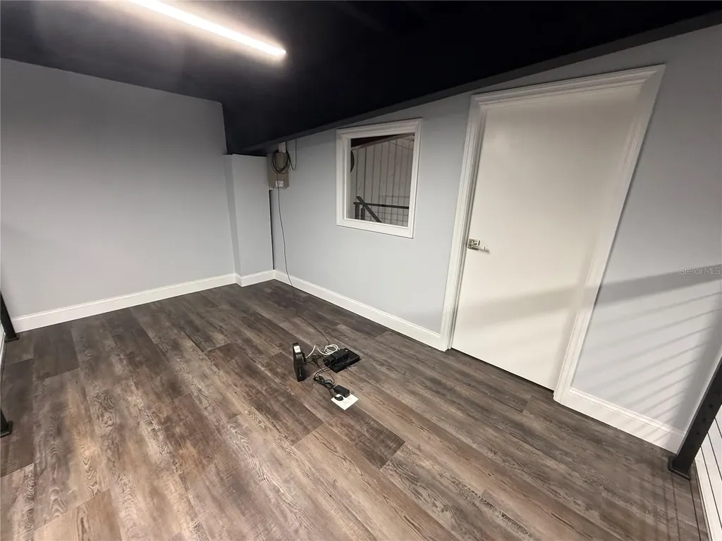 5612 Lawton Drive Sarasota FL 34233