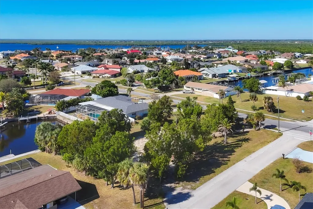 4358 Harbor Boulevard Port Charlotte FL 33952