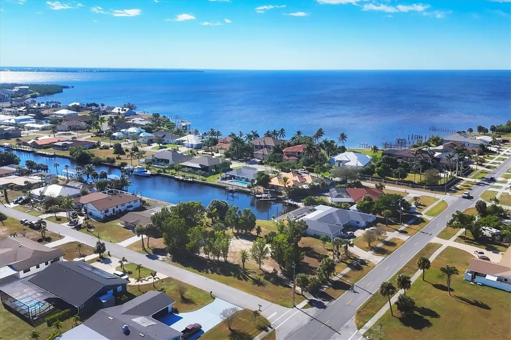 4358 Harbor Boulevard Port Charlotte FL 33952