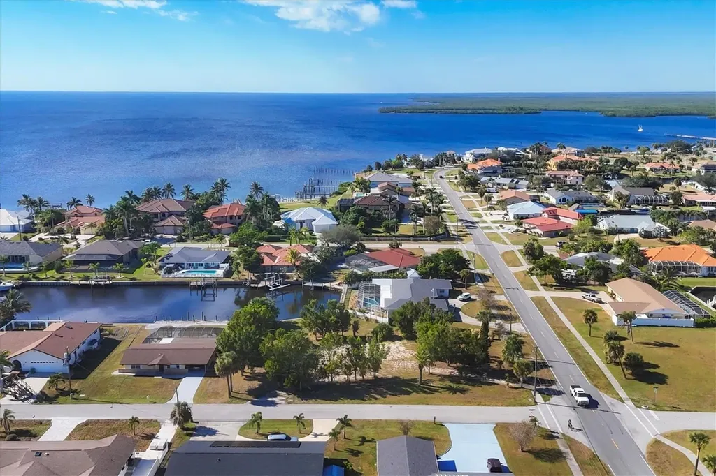 4358 Harbor Boulevard Port Charlotte FL 33952