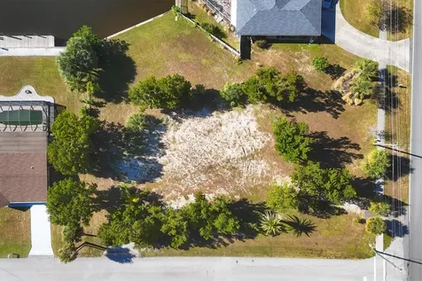4358 Harbor Boulevard Port Charlotte FL 33952