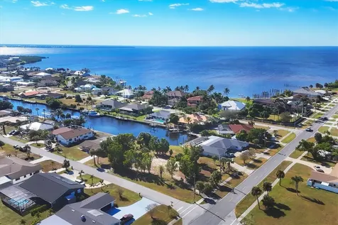 4358 Harbor Boulevard Port Charlotte FL 33952