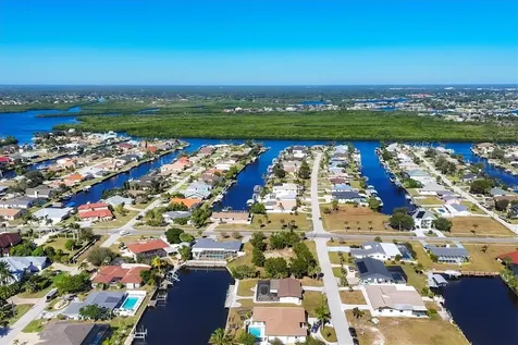 4358 Harbor Boulevard Port Charlotte FL 33952