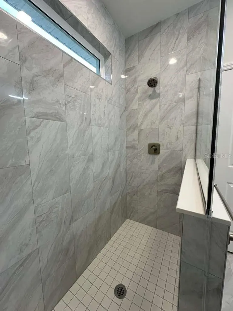 25 W 17th Street Apopka FL 32703