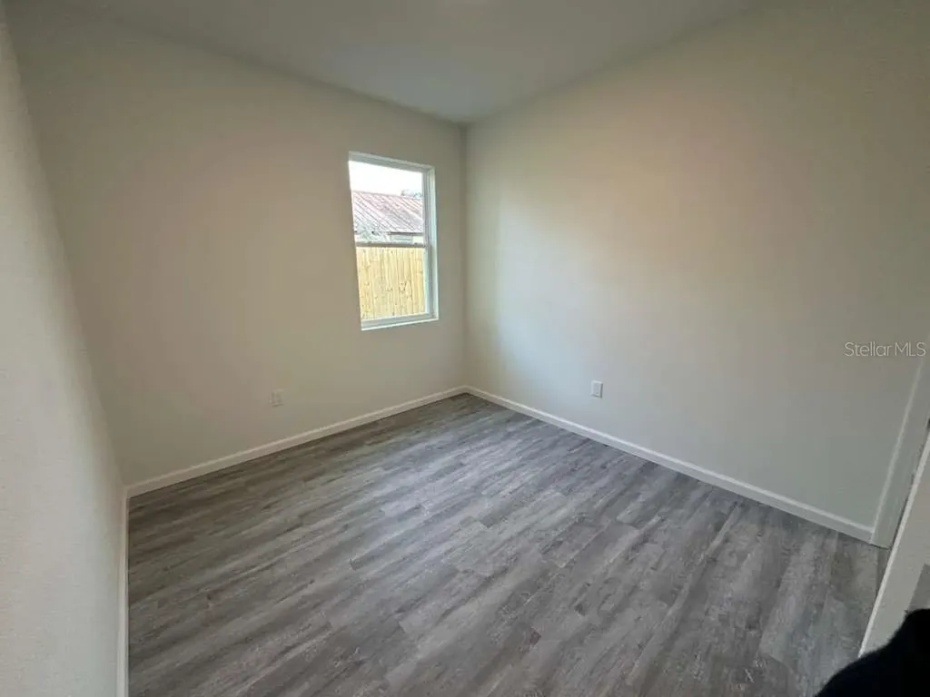 25 W 17th Street Apopka FL 32703