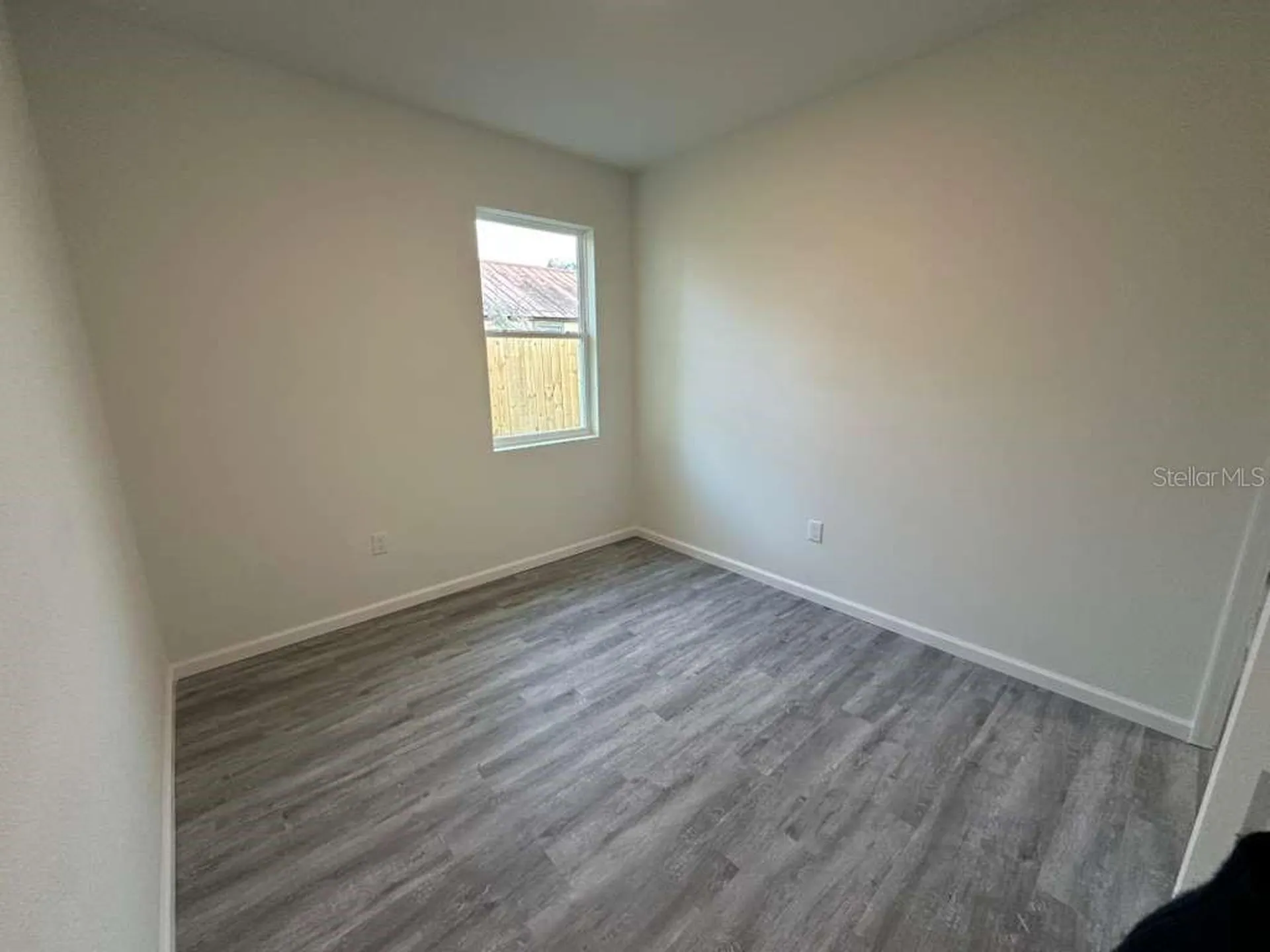 25 W 17th Street Apopka FL 32703