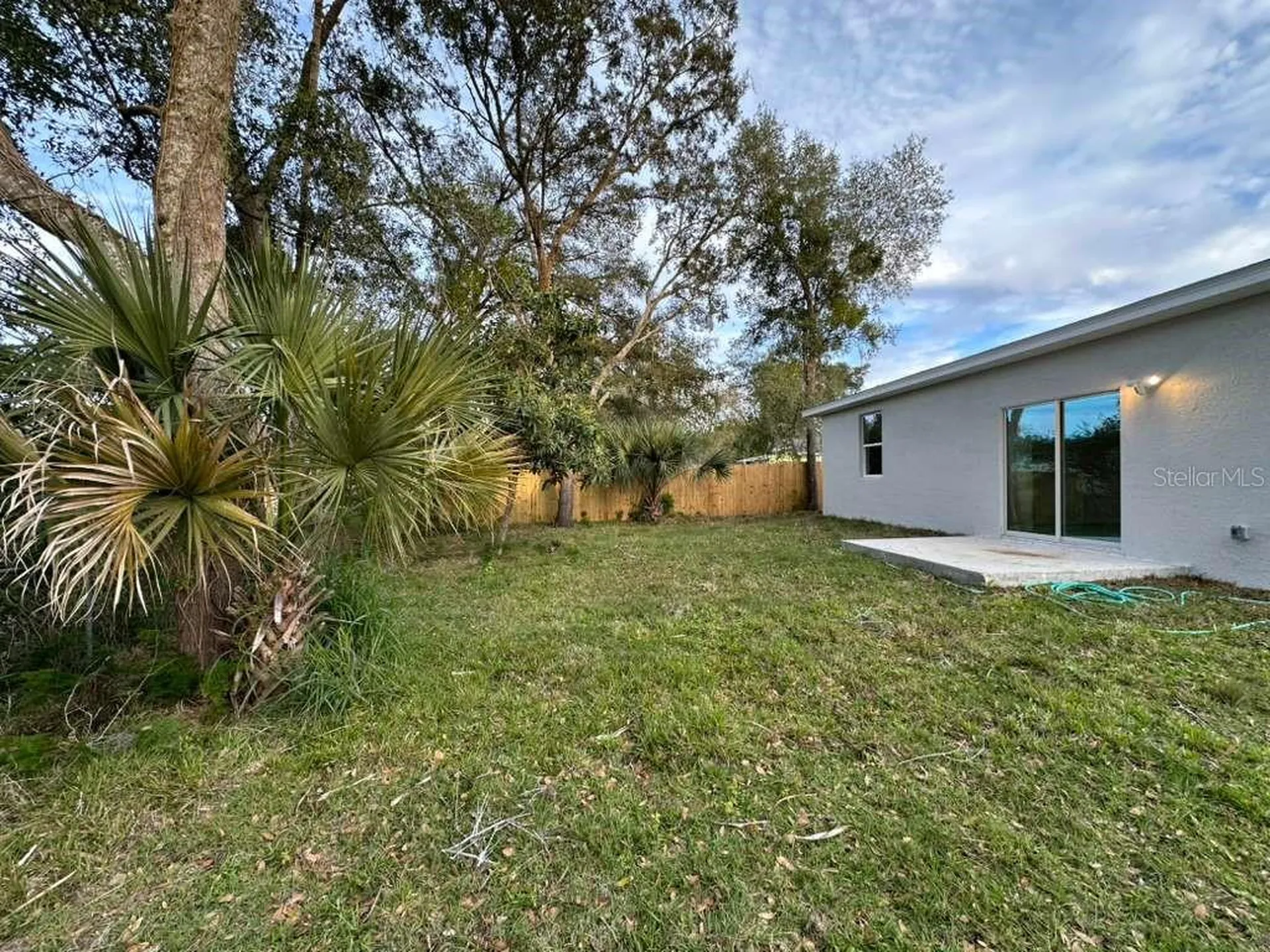 25 W 17th Street Apopka FL 32703