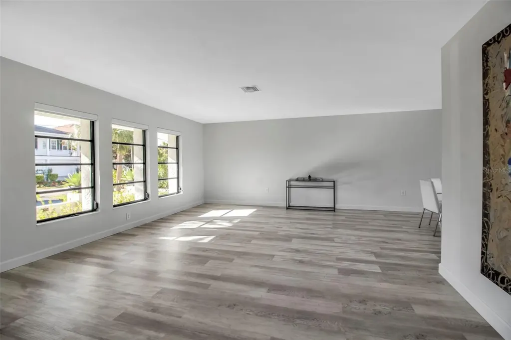 1649 Stanford Lane Sarasota FL 34231