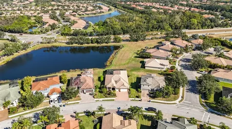 9074 Willowbrook Circle Bradenton FL 34212