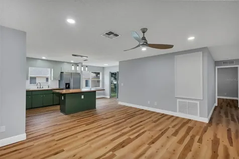 9755 SW 94th Terrace Ocala FL 34481