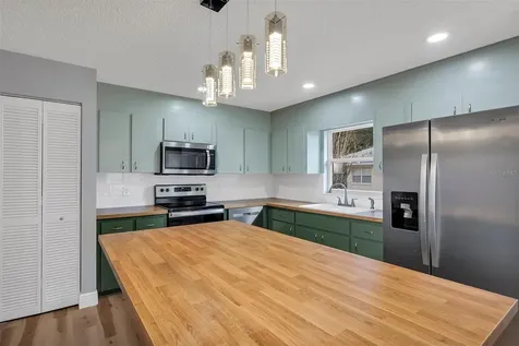 9755 SW 94th Terrace Ocala FL 34481