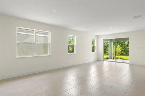 5038 125th Avenue E Parrish FL 34219