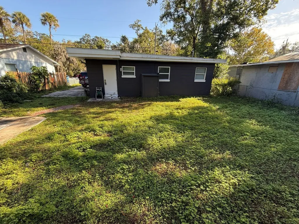 532 Washington Street Daytona Beach FL 32114