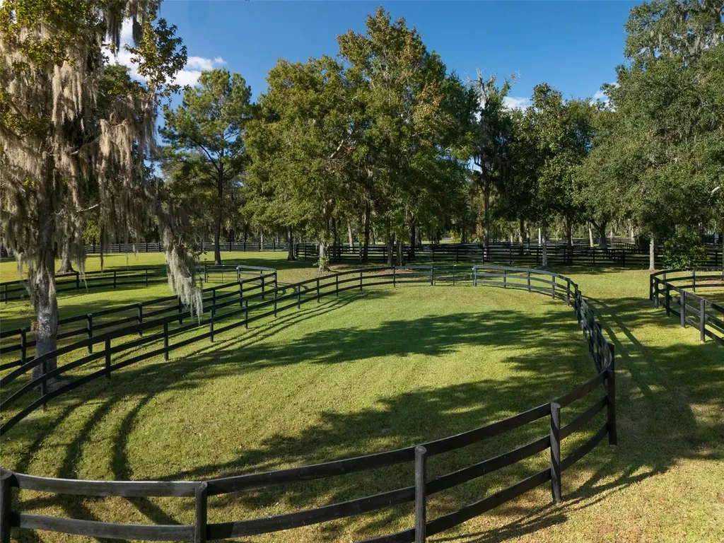 8070 W Highway 326 Ocala FL 34482